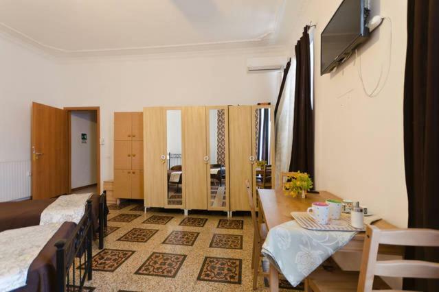 Hostel Castello Maggiore Roma Ngoại thất bức ảnh